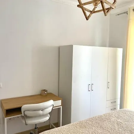Stylish In The Pedestrian Street Appartement Shkodër